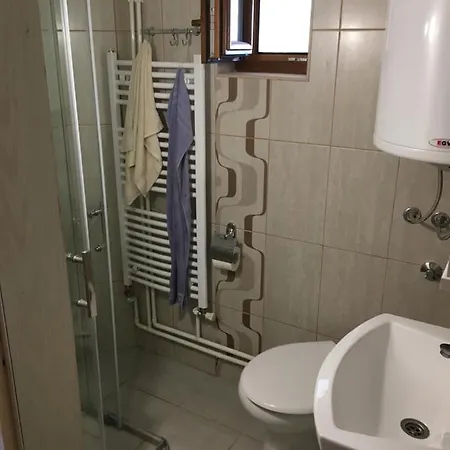 Tornik-planinska Kuca Zdravkovic Ferienhaus Dobroselica